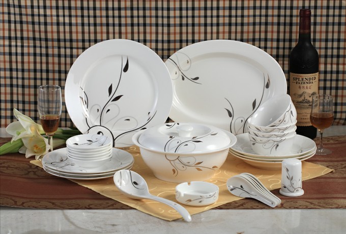 Színes üvegezésű fejlett csont porcelán öltöny PC0088